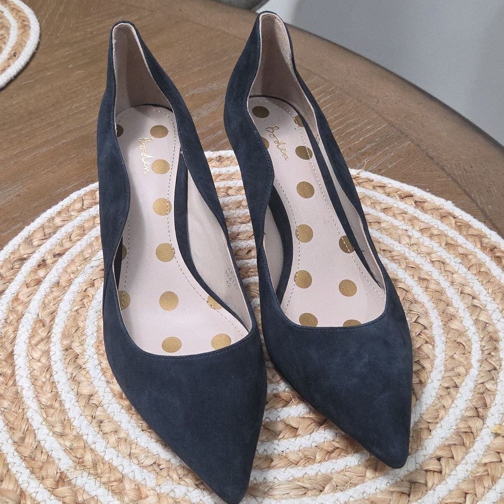 Boden Carrie Suede Stiletto Court Shoe in Navy, Size 42/10